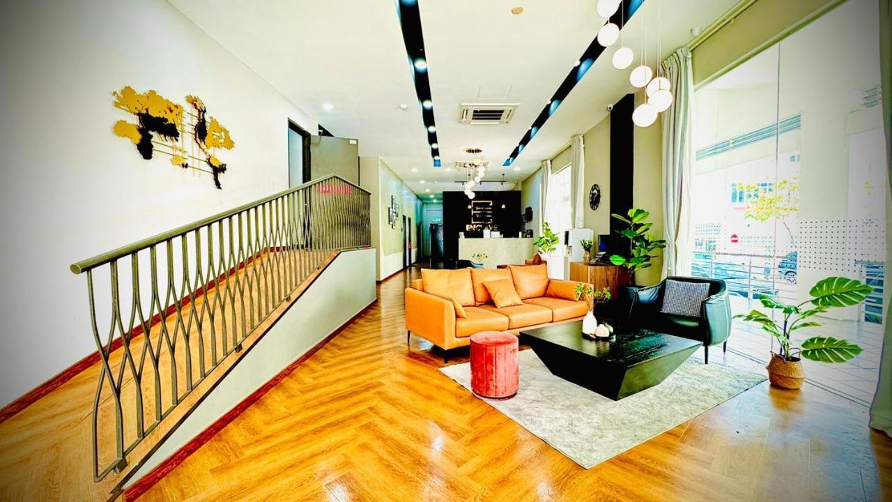 Hotel Enclave Business 2*